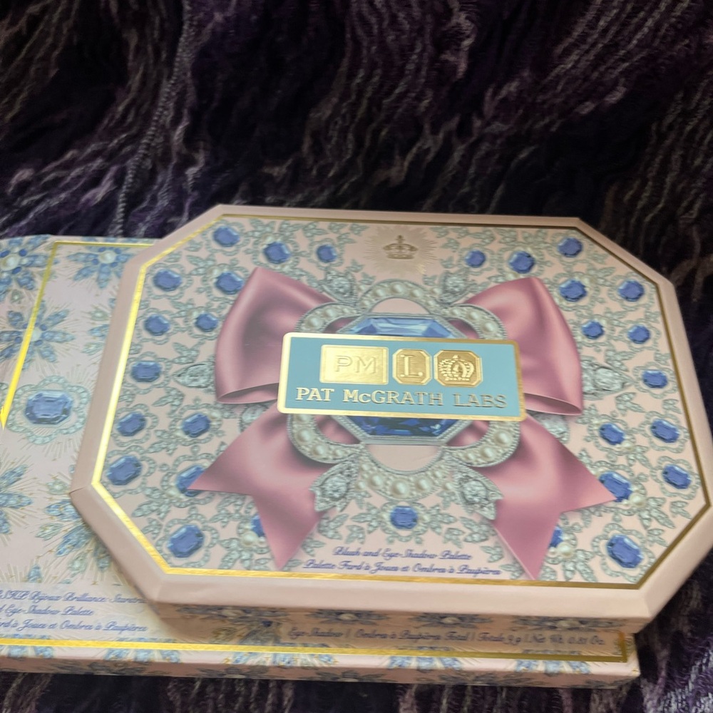 Pat McGrath Vibrant Eyeshadow Palette